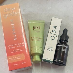 Pixi Nourishing Sleep Mask - Light Green